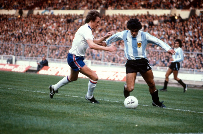 Sport | Maradona family bids to block 1986 World Cup 'Golden Ball' trophy sale in France