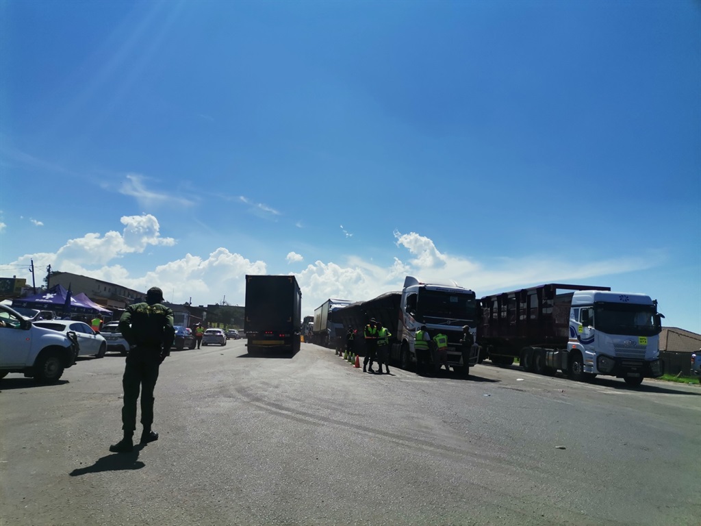 Truck drivers say long queues threatens their safe