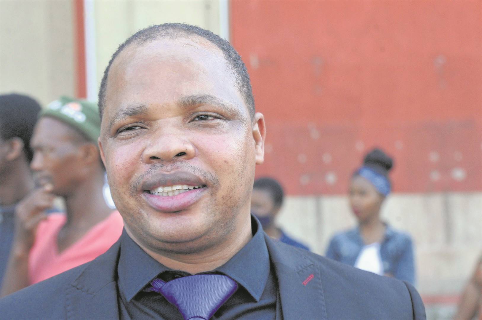 Owen Ndlovu served the SABC with a letter of demand.   Photo by Jabulani Langa