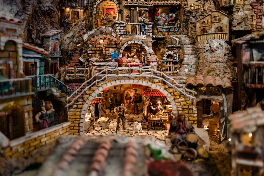 Detail of the largest nativity scene made by Giuse