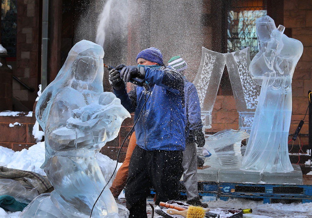 CBOSTON - DECEMBER 19: Ice sculptor Steve Rose from 