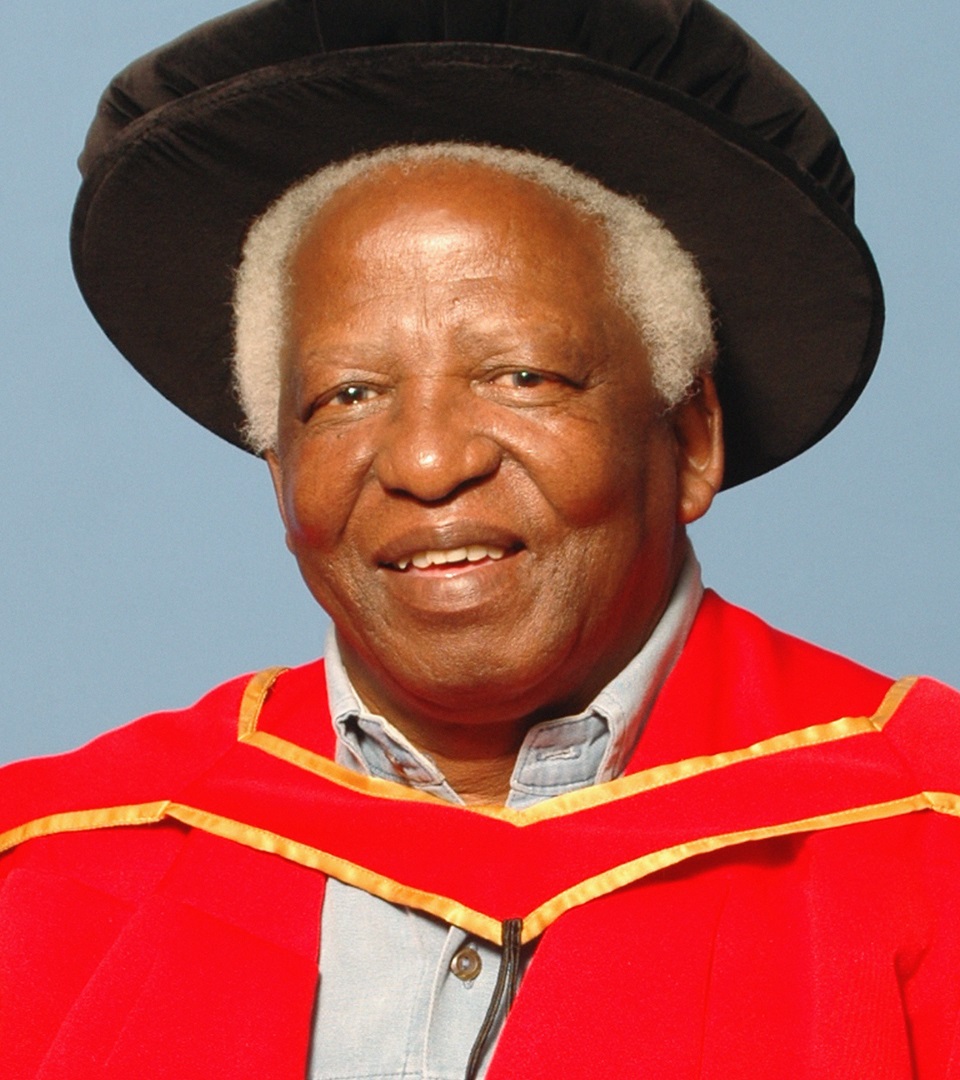  Dr Peter Magubane died at his home on Monday, 1 January. Photo from Twitter