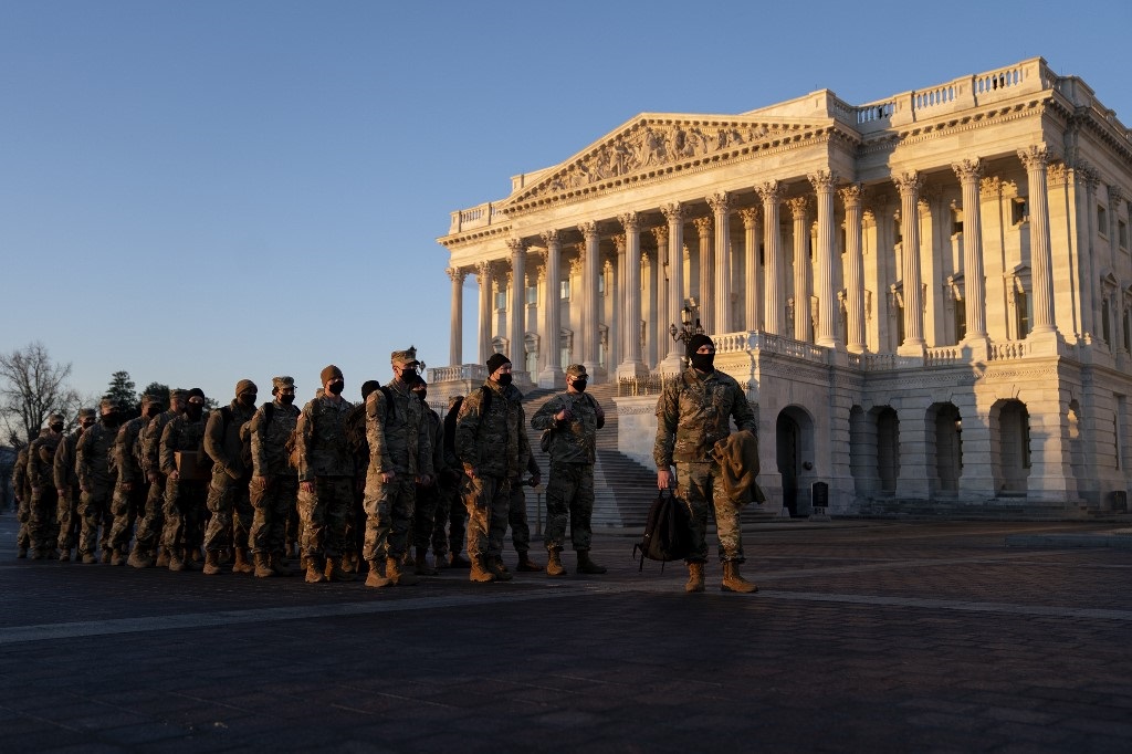 Anggota Pemelihara Sumpah untuk mengaku bersalah atas hasutan dalam serangan Capitol AS