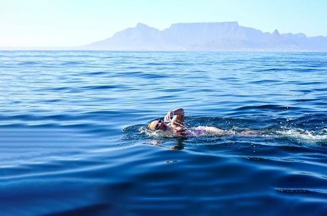 16-year-old swimmer Amber-Rose conquers the big ocean