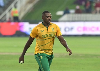 Proteas quickie Ngidi out of IPL