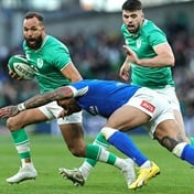 Sheehan double eases Irish to victory over sorry Italy