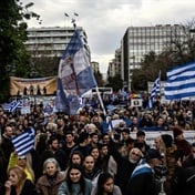 Greeks protest against same-sex marriage, adoption reform