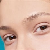 Beauty24 | Thin brows from overplucking? Here’s how to fake them full