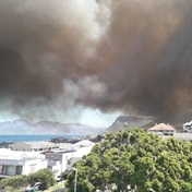 WATCH | Kalk Bay blaze: One house destroyed, but fire now 'largely contained'