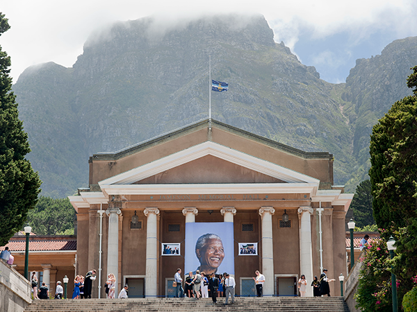 UCT's investment committee has issued a veiled threat to pull its R291 million in assets from Camissa Asset Management. 