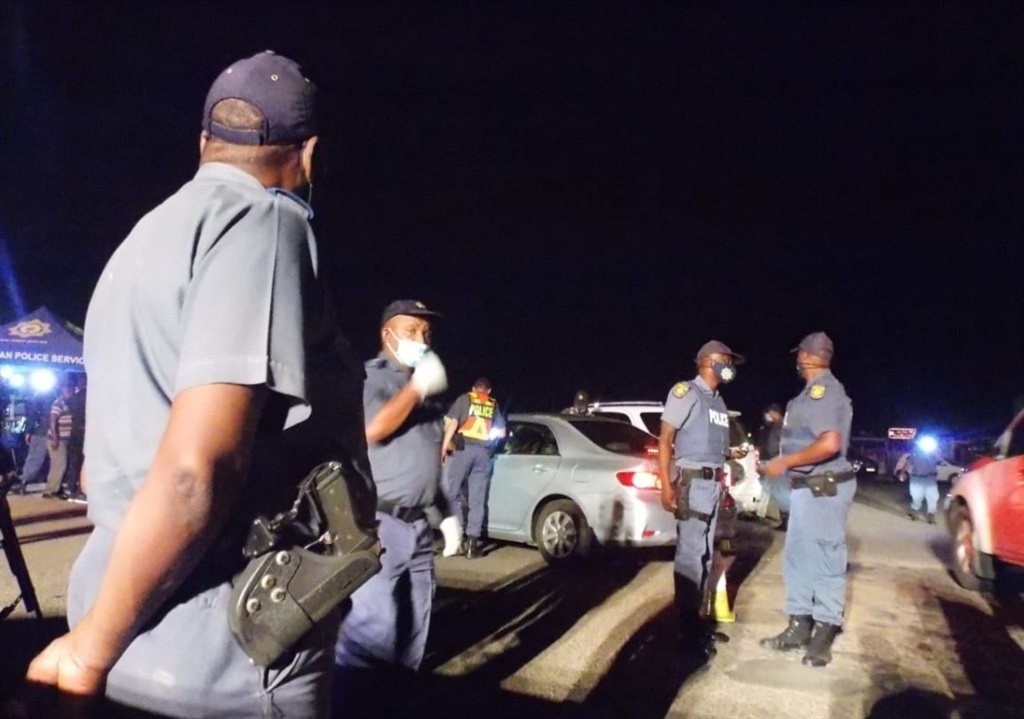 Operation Okae Molao hit Loate in Tshwane as police arrested suspects for drinking and driving, possession of drugs and not adhering to the Covid 19 protocol. Photo by Raymond Morare