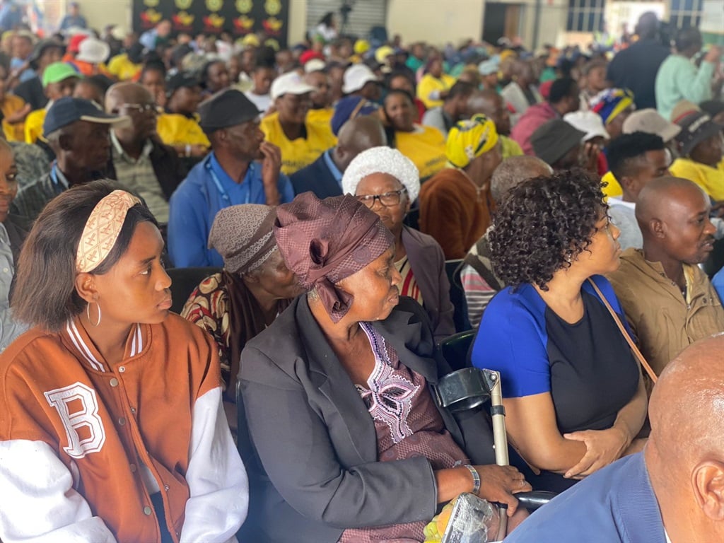 Over 300 residents attended the Imbizo with old people being majority of the attendees. Photo by Keletso Mkhwanazi