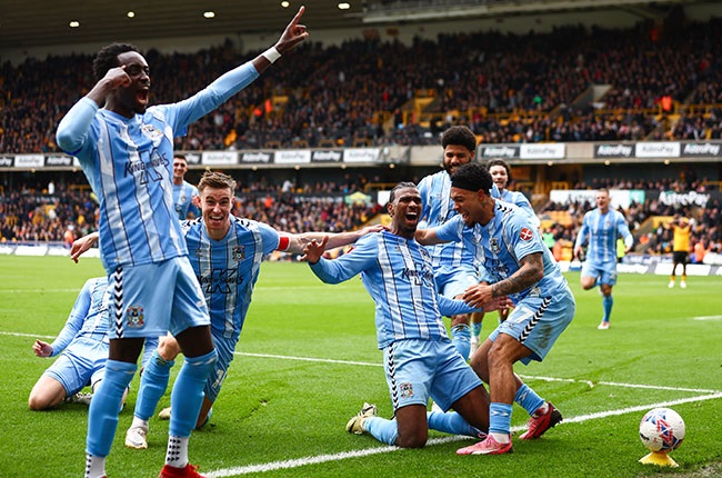 Haji Wright of Coventry City celebrates with team mates after scoring a goal during the FA Cup between Wolverhampton Wanderers and Coventry City (Marc Atkins/Getty Images)