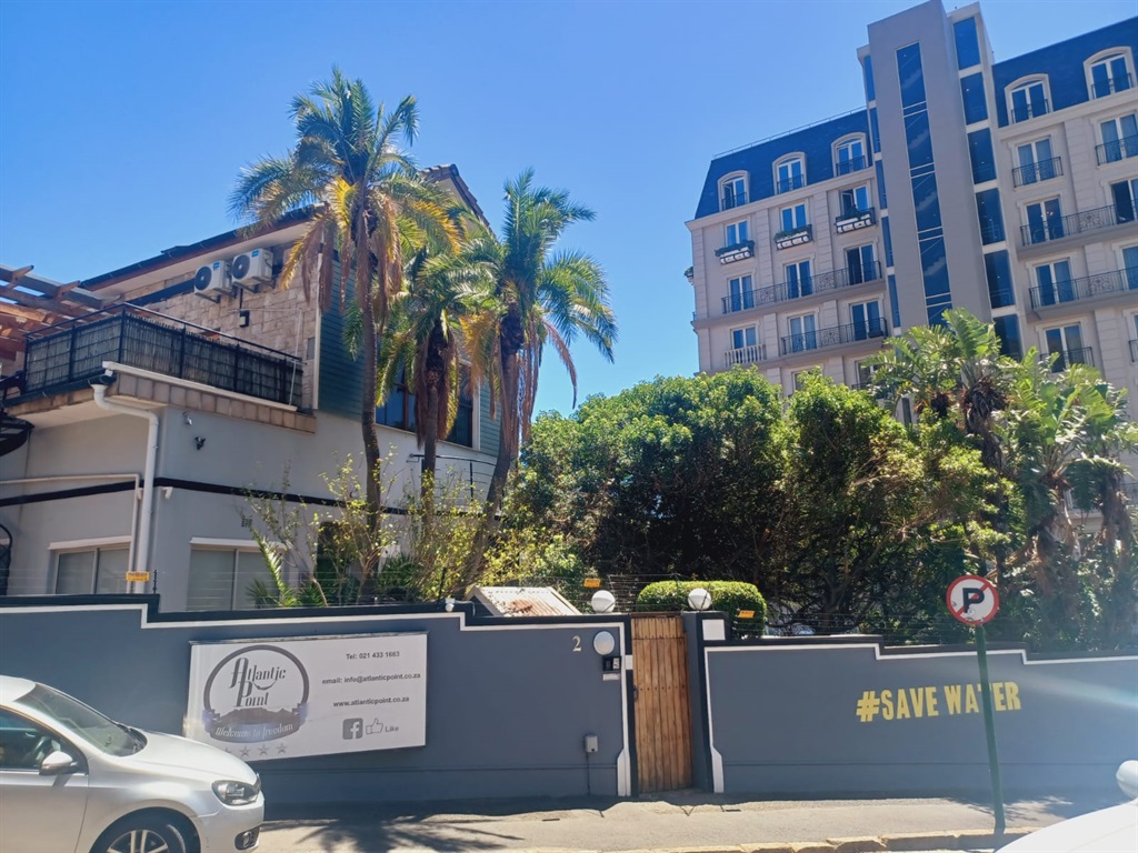 News24 | Man accused of killing US citizen at Cape Town backpackers a flight risk, court hears