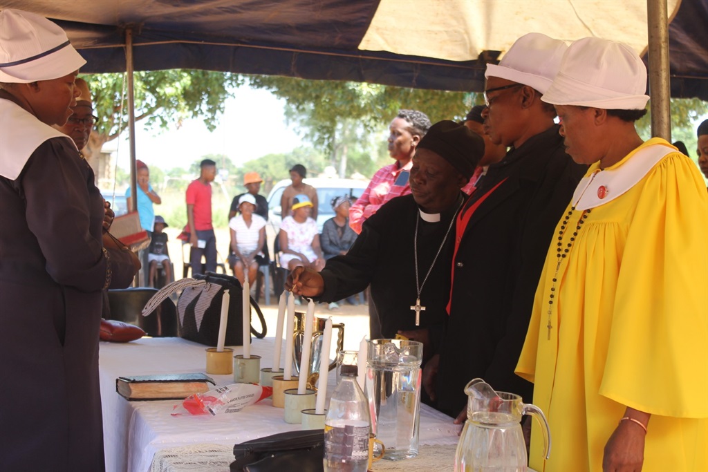 Various churches came together to celebrate the lives of the five crash victims who died in Limpopo on Sunday, 11 February. Photo by Thokozile Mnguni