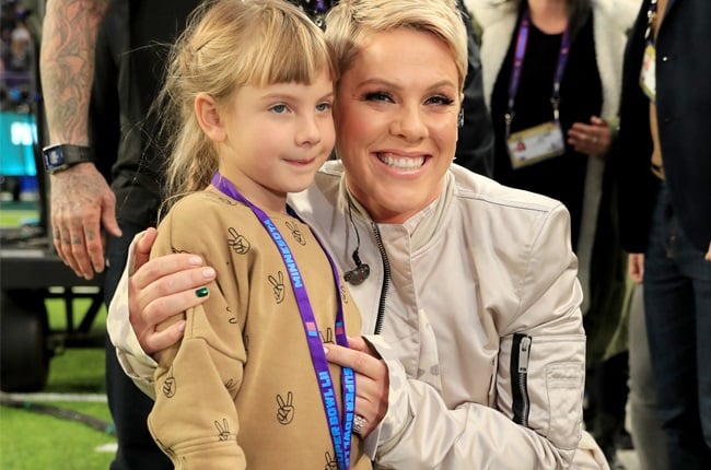 Pink poses with daughter Willow Sage Hart before the National Anthem during the Super Bowl LII in 2018.