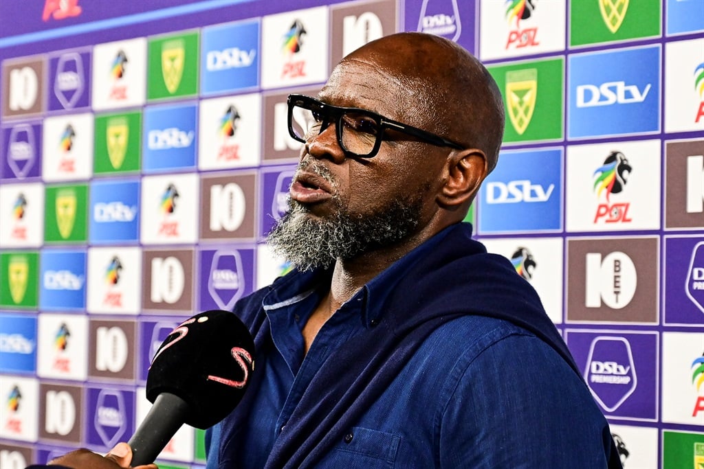 Steve Komphela, head coach of Golden Arrows FC during the DStv Premiership match between Golden Arrows and SuperSport United at Mpumalanga Stadium on April 03, 2024 in Hammarsdale, South Africa. 