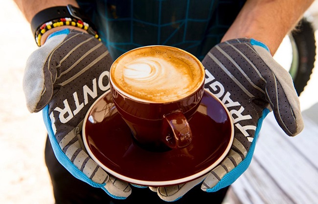 A place where many Cape Town riders stop, for their flat white, on a weekend mountain bike ride. (Photo: @CraigKolesky)