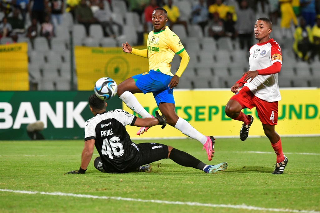 Mamelodi Sundowns are through to the Nedbank Cup round of 16 after an emphatic 6-1 win over La Masia.