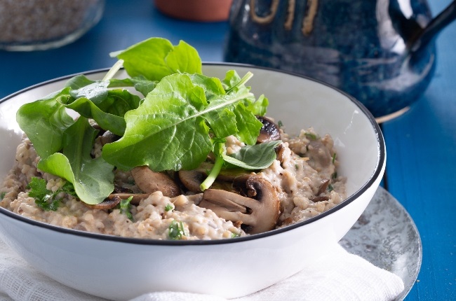 Wholegrain oatmeal and mushroom risotto (Photo: Misha Jordaan) 