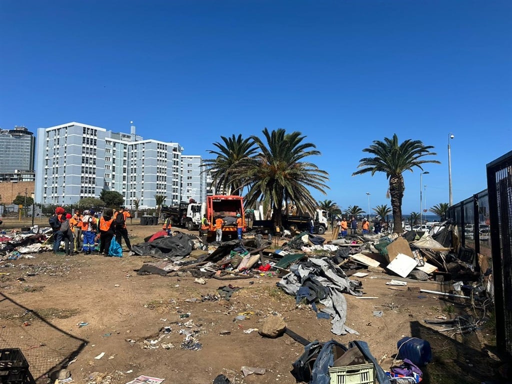 City of Cape Town recently removed homeless residents who have been living on the tennis courts in Green Point. 