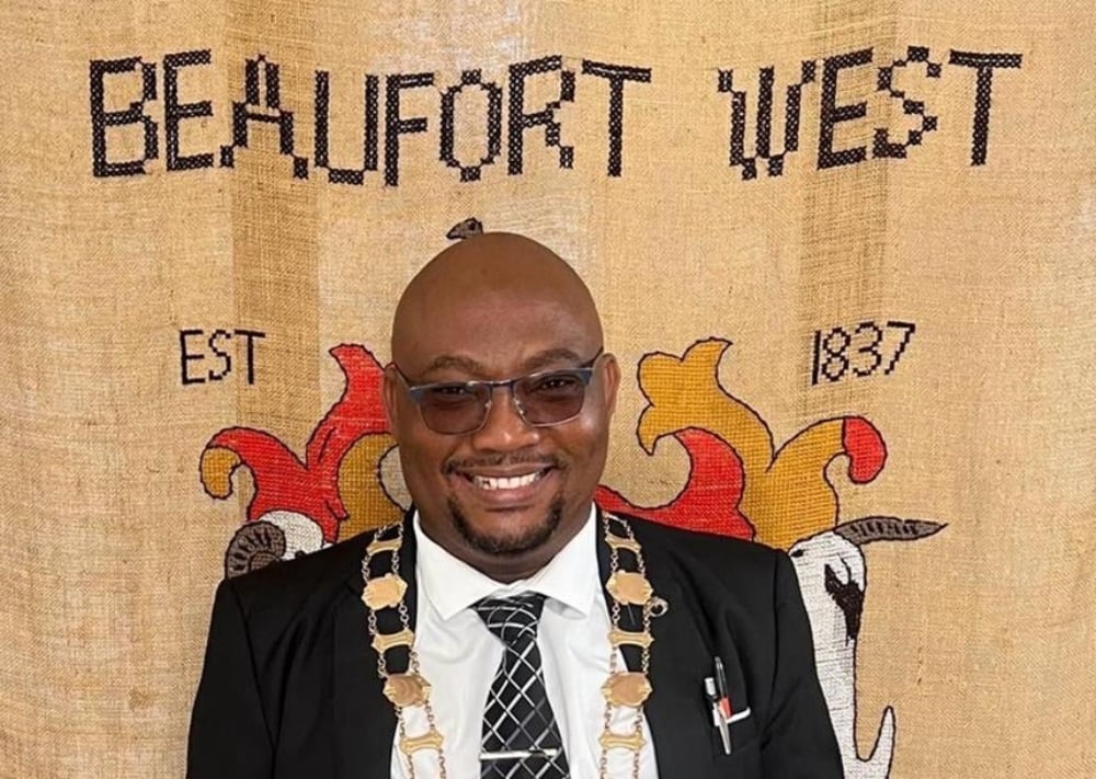 News24 | Revolving door of leadership: Beaufort West re-elects mayor accused of fraud