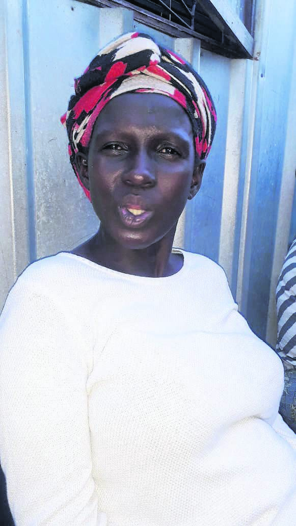 Nobom Landingwe wants police to find the person who shot her two kids.            Photo by Lulekwa Mbadamane