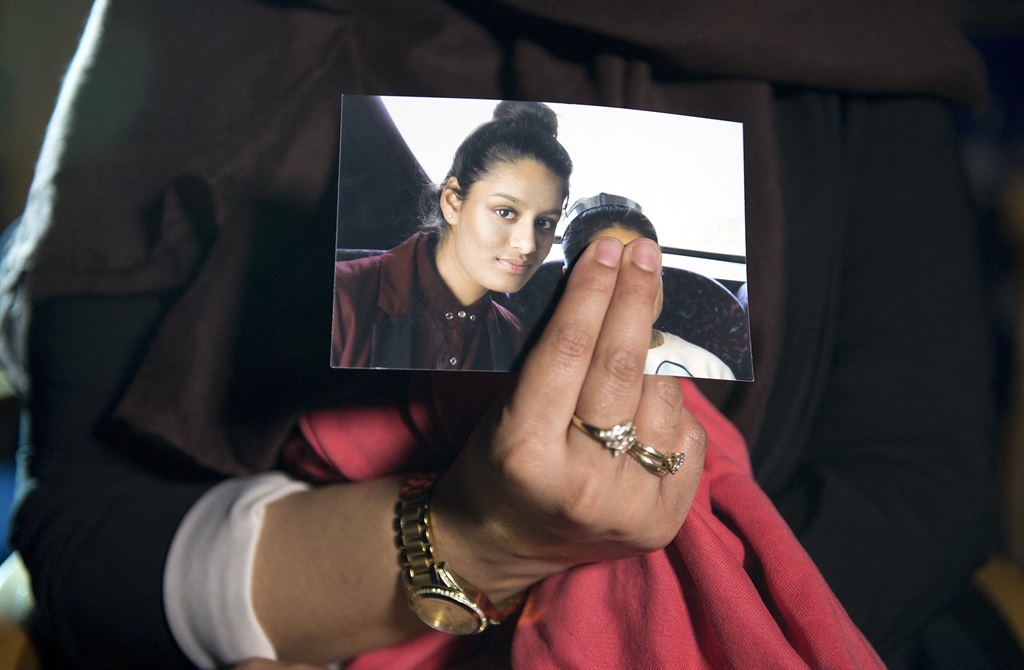 A photo of them missing British girl Shamima Begum, shown to the media by her sister in February 2015. (Photo by LAURA LEAN / POOL / AFP)
