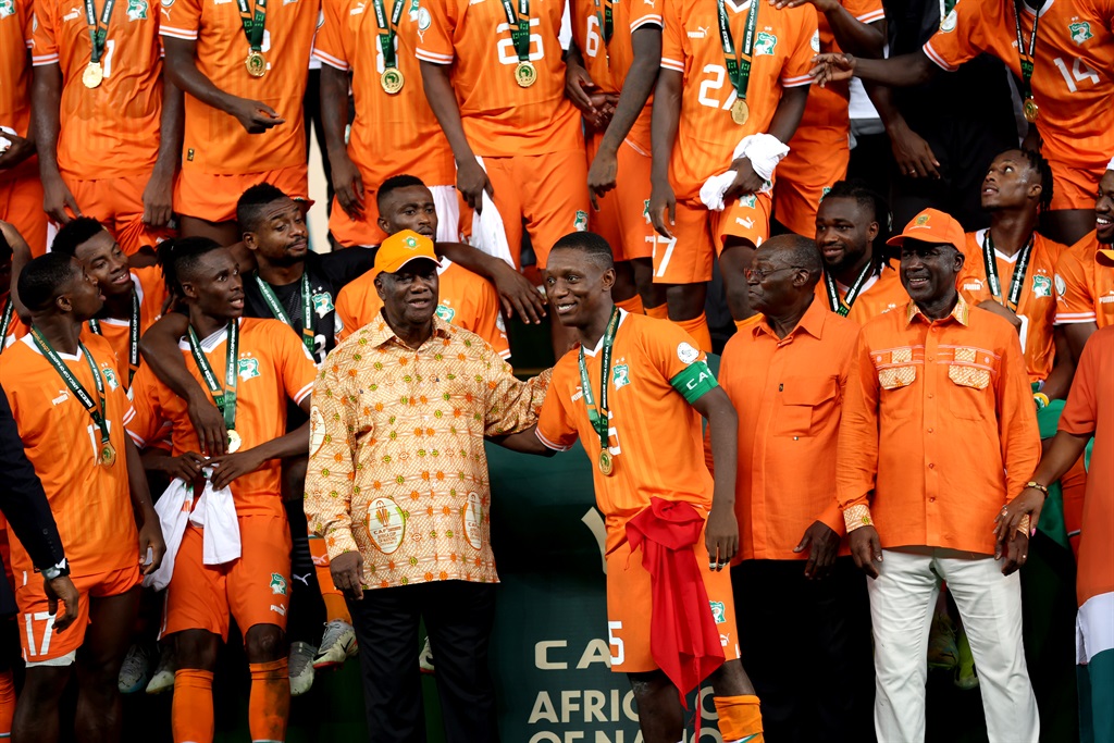An Ivory Coast legend has announced his retirement from international football. 