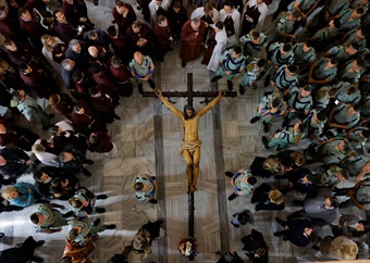 In pictures | The world commemorates Easter
