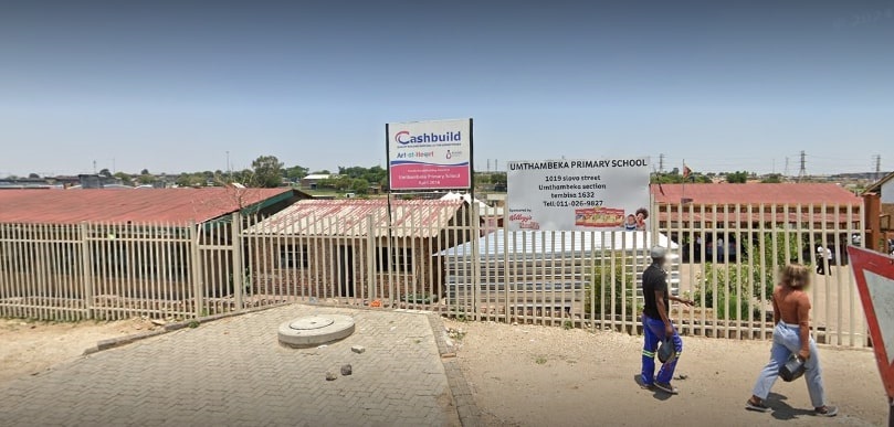 News24 | 18 pupils injured after ceiling collapses at Tembisa school