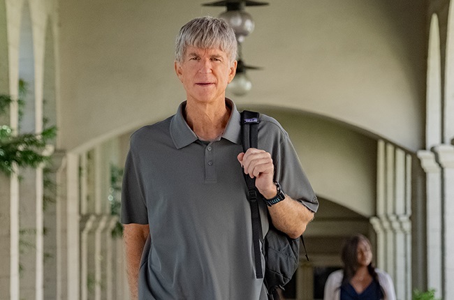 Matthew Modine as William 'Rick' Singer in Operation Varsity Blues: The College Admissions Scandal.