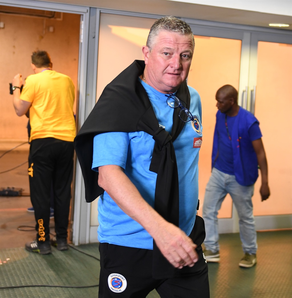 POLOKWANE, SOUTH AFRICA - SEPTEMBER 20: Gavin Hunt coach of SuperSport United during the DStv Premiership match between SuperSport United and Kaizer Chiefs at Peter Mokaba Stadium on September 20, 2023 in Polokwane, South Africa. (Photo by Philip Maeta/Gallo Images),»¿ñi???ë