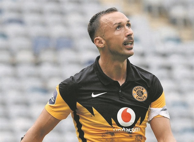 Orlando Pirates and Kaizer Chiefs handed favourable draws in Nedbank Cup  last 16