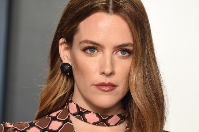 Riley Keough becomes a death doula after brother's suicide. (PHOTO: Getty)