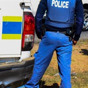 Nyanga cop accused of letting taxi boss use police van, is gunned down in Ocean View