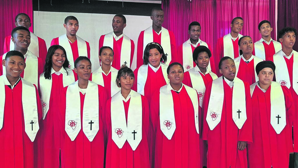 School choir robed up News24