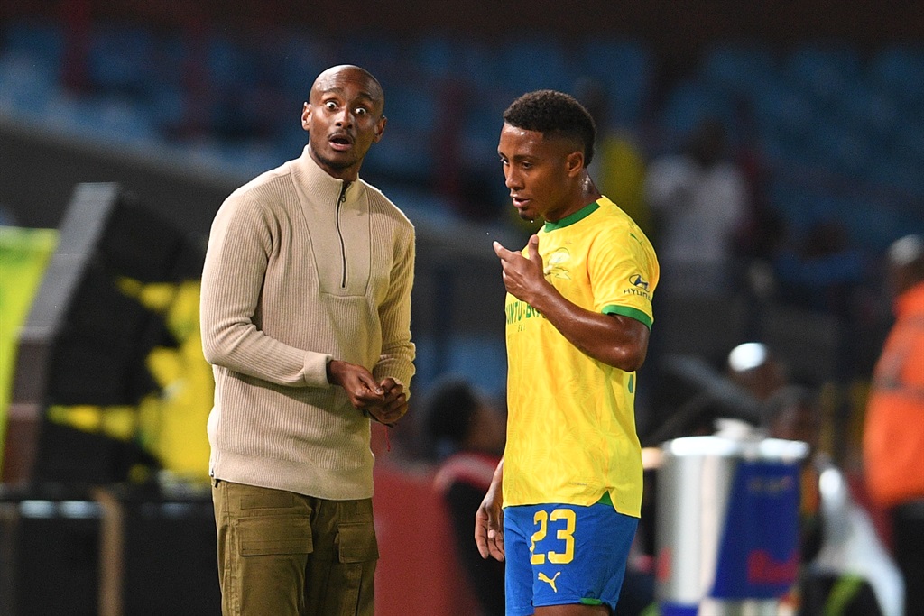 Rulani Mokwena heaped praise on his Sundowns troops after their win over AmaZulu and also responded to TS Galaxy's Sead Ramovic.