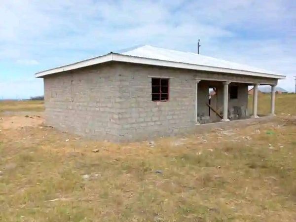 The 'clinic' being built by the community of Centane is almost complete. (Sindile Magadana/Supplied)