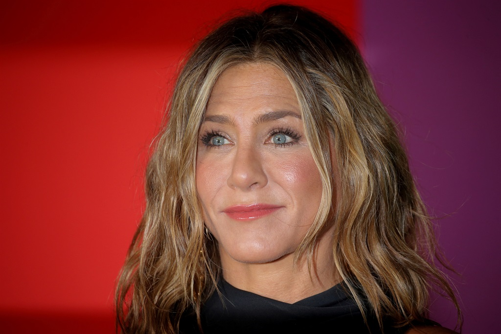 FILE PHOTO: Jennifer Aniston arrives to the global premiere for Apple's "The Morning Show" at the Lincoln Center in the Manhattan borough of New York City, U.S., October 28, 2019. Picture taken October 28, 2019. REUTERS/Eduardo Munoz/File Photo