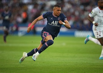 Mbappe says yes to sprint race against Usain Bolt