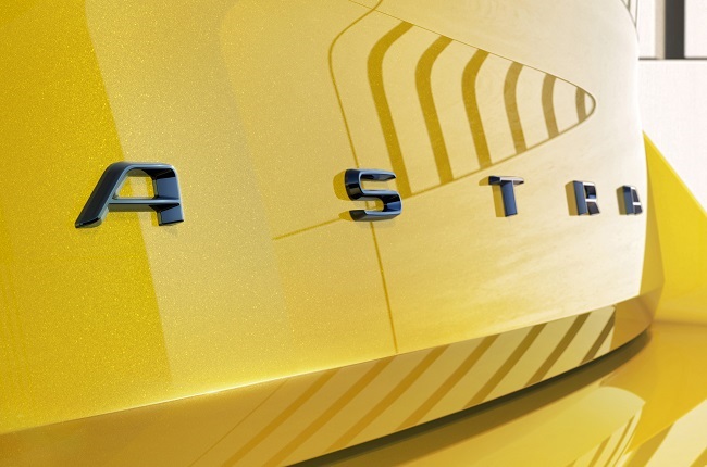 New Opel Astra badge