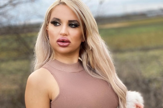 Woman with K-cup breasts spends R427 000 to transform herself into a living  Barbie