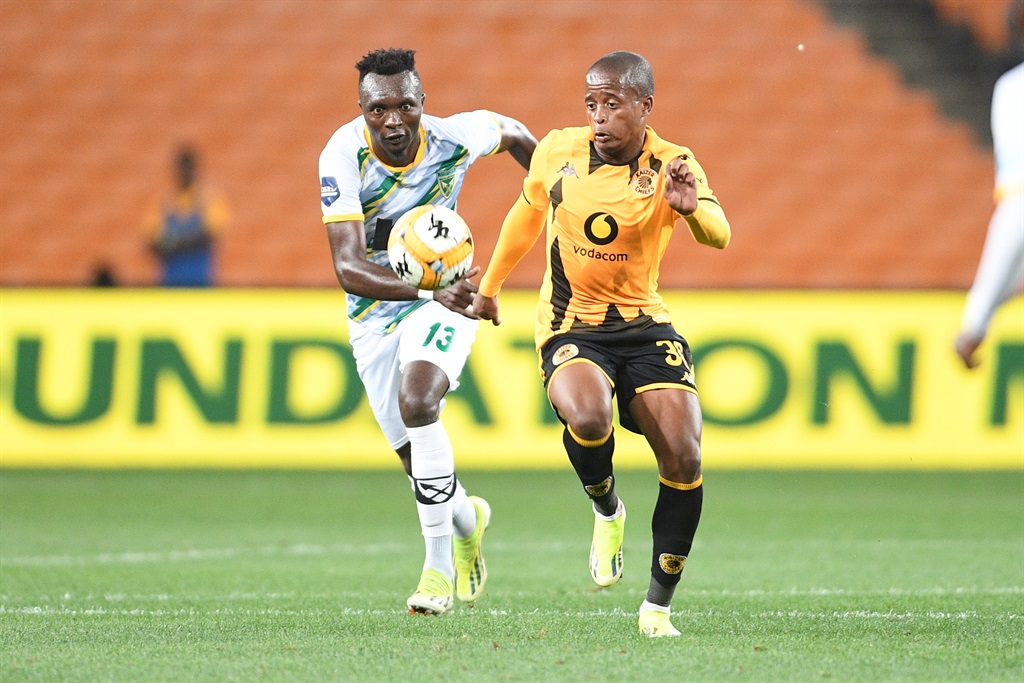 JOHANNESBURG, SOUTH AFRICA - MARCH 05: Wandile Duba of Kaizer Chiefs and John Mwengani of Golden Arrows during the DStv Premiership match between Kaizer Chiefs and Golden Arrows at FNB Stadium on March 05, 2024 in Johannesburg, South Africa. (Photo by Lefty Shivambu/Gallo Images)