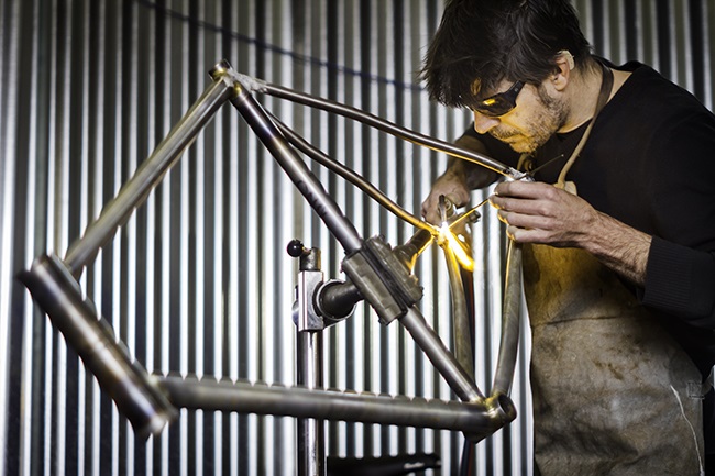 Dave Mercer, bringing a custom steel bicycle to life (Photo: Lance Branquinho)