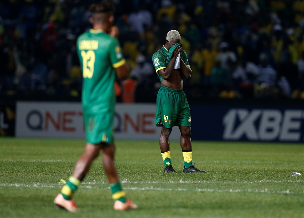 PRETORIA, SOUTH AFRICA - APRIL 05: Dejected Young Africans SC players during the CAF Champions League match between Mamelodi Sundowns and Young Africans SC at Loftus Versfeld Stadium on April 05, 2024 in Pretoria, South Africa. (Photo by Gallo Images)