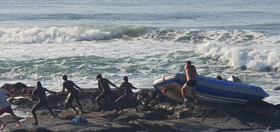 Two rescued after boat capsizes in Salmon Bay in Ballito.