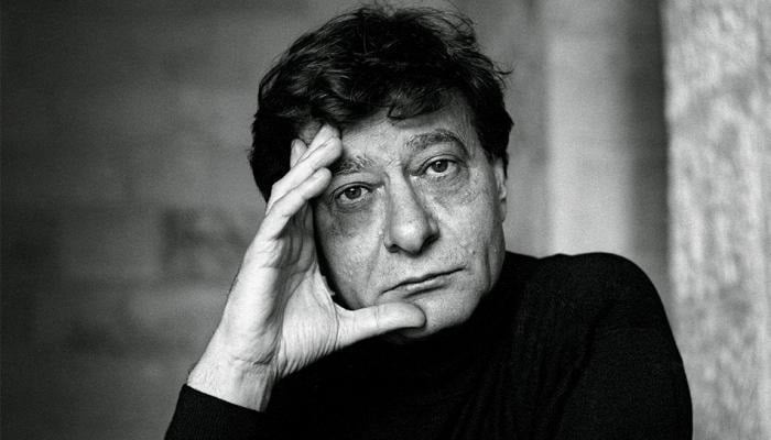 Mahmoud Darwish was a Palestinian author and poet. For his human and kaleidoscopic work, he was regarded as Palestine’s national poet. (© D.Dailleux/VU)