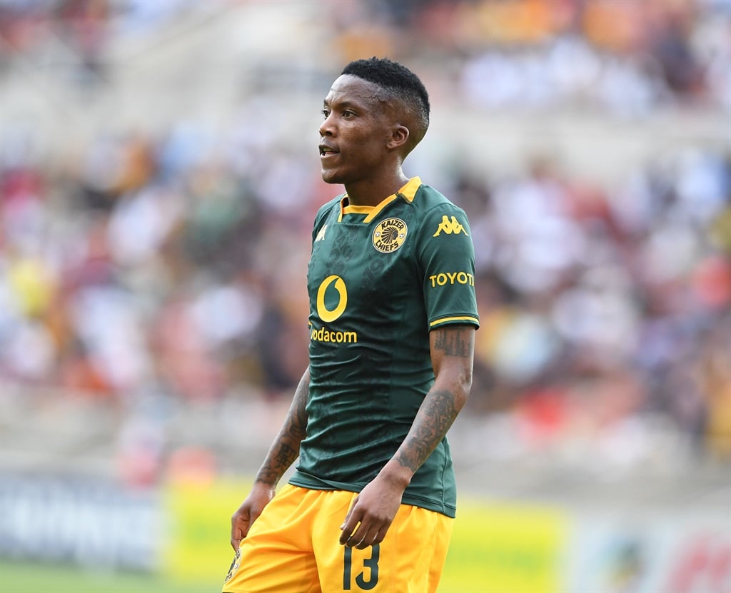 POLOKWANE, SOUTH AFRICA - DECEMBER 09: Pule Mmodi of Kaizer Chiefs during the DStv Premiership match between Polokwane City and Kaizer Chiefs at Peter Mokaba Stadium on December 09, 2023 in Polokwane, South Africa. (Photo by Philip Maeta/Gallo Images)