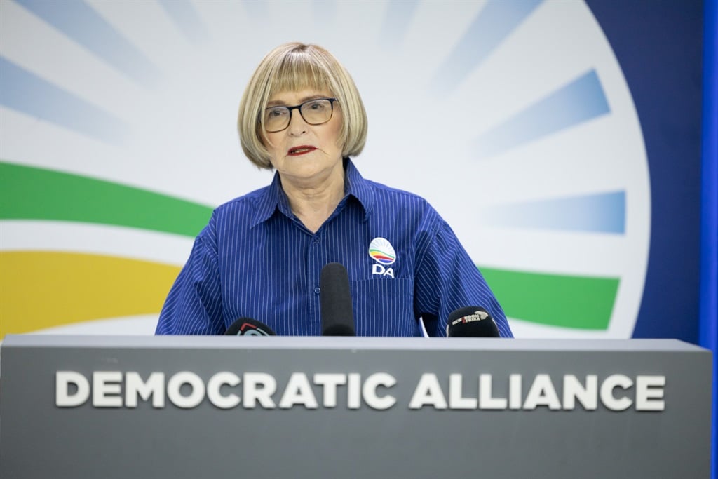 News24 | Zille calls accusations that she's acting like a 'parallel president' the silliest story ever